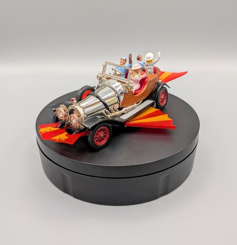 Corgi 266 chitty - -,