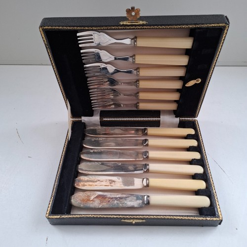 Vintage faux bone handled - vintage,