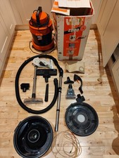 Vax 2000 Vacuum Cleaner /