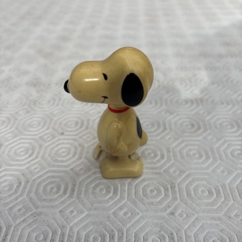 Vintage wind snoopy toy - vintage,