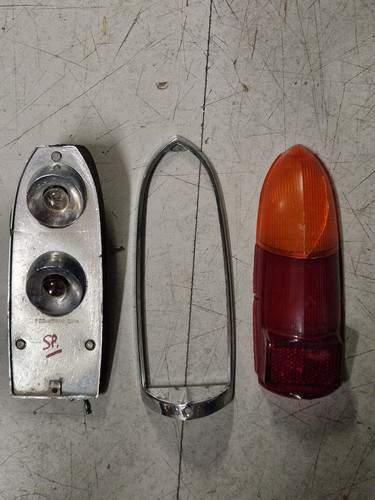 Mgb rear lamp - mgb, early