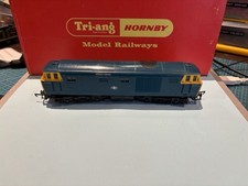 Triang Hornby R758  B.R Hymek Diesal  BR Blue (2)