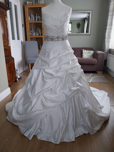 Mori lee madeline gardner - madeline,