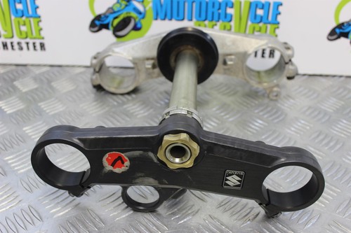 Suzuki gsxr 750 - yoke, top