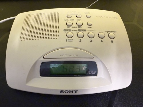 Sony icf c233l lw - fm/mw/lw, alarm