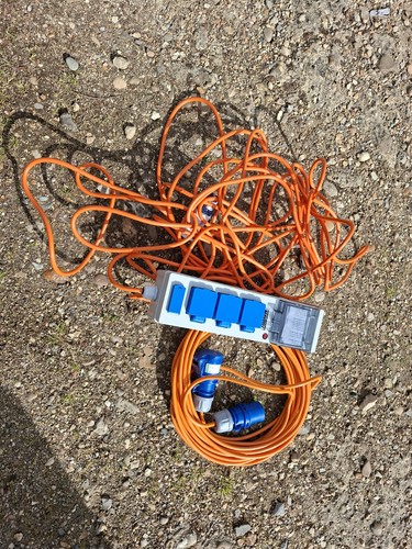 Maypole mp3766 mobile power - mobile,