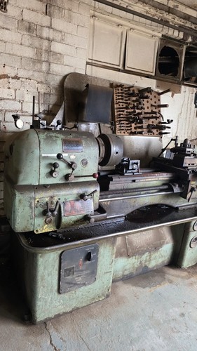 Colchester triumph 1950s lathe - colchester,