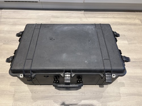 Peli 1650 case with foam - case,