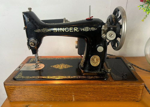 Vintage antique singer - antique, model