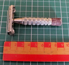 VINTAGE GILLETTE 1952 RED TIP