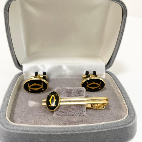 Cartier double logo - c,