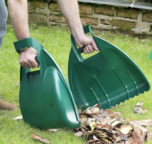 Leaf grabber pair - pair, handheld