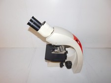 LEICA DM500 BINOCULAR