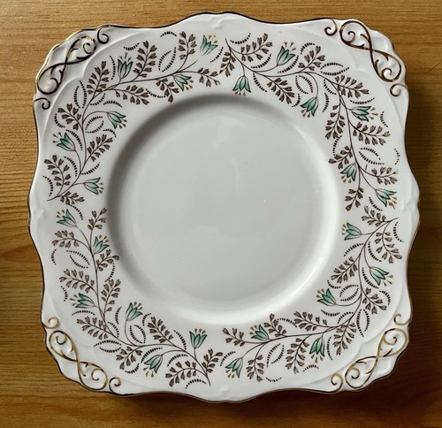 Plant tuscan fine english bone - fine,