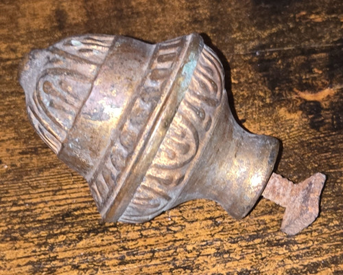 One antique brass curtain pole - antique,