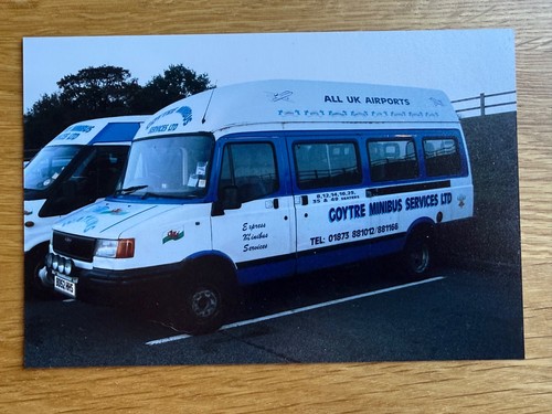 Goytre minibus services - goytre,