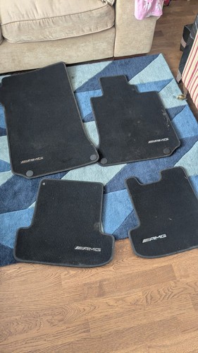Mercedes w204 floor mats - mercedes, set