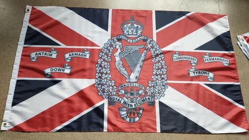 Royal irish regiment flag - irish,