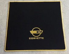 Automotive carpet trunk mat