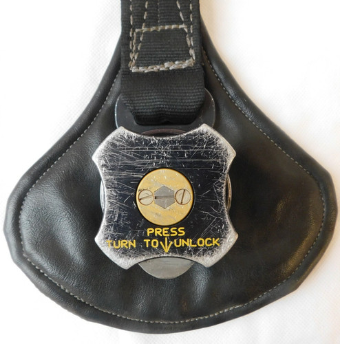 Raf aircraft seat belt - seat,
