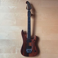 Washburn N4 Padauk ‘94 |