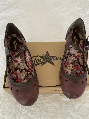 Burgundy joe browns size - browns,