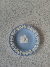 small wedgewood trinket dish blue jasperware 11cm diameter