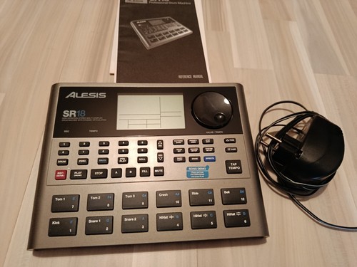 Alesis excellent - alesis, sr