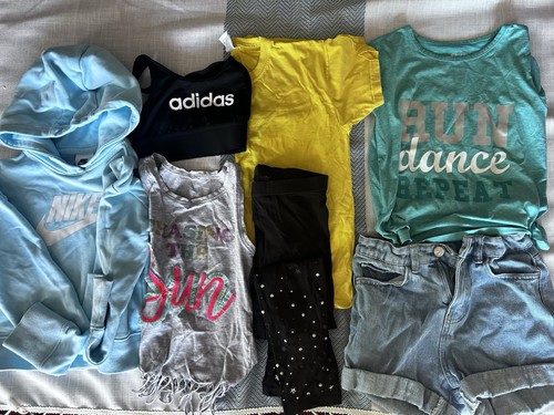 Girls clothes bundle - clothes, age