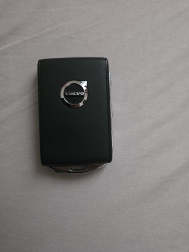 Volvo keyring metal droplet - volvo,