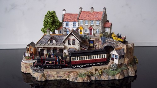 Model railway danbury mint - railway,