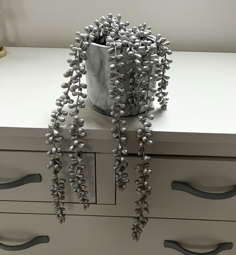Artificial string pearls - string, of