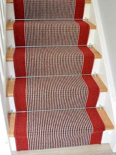 Dark red grey - red,