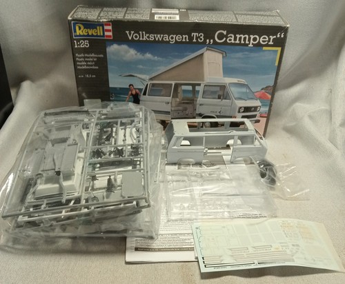 Boxed revell volkswagen - 1/25,