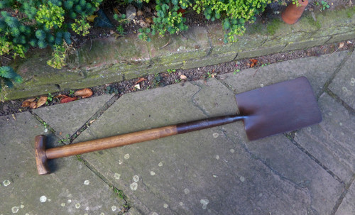 Vintage spearwell garden - vintage,