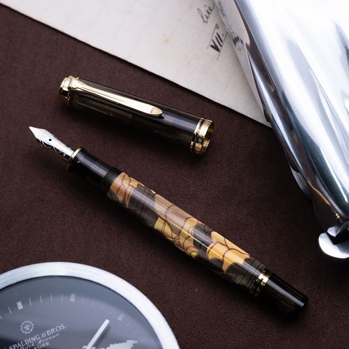 Pelikan sovereign m600 - m600, art