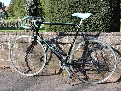 Bianchi road bike 63cm vintage - bianchi,