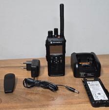 Motorola MTP3500 MTP 3500 350-470 mhz HAM tetra radio with charger repeater