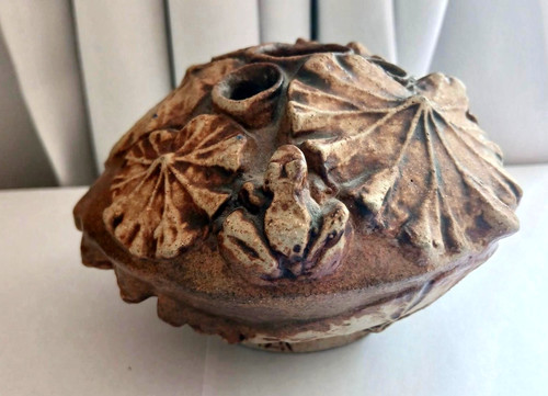 Bernard rooke pottery - pottery, frogs