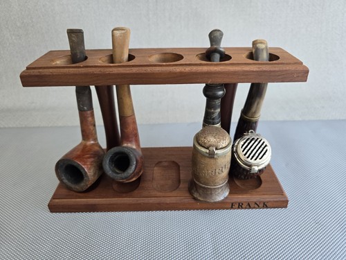 Lot estate pipes 1 pipe - of,
