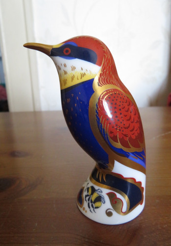 Royal crown derby 2002 - royal, bee