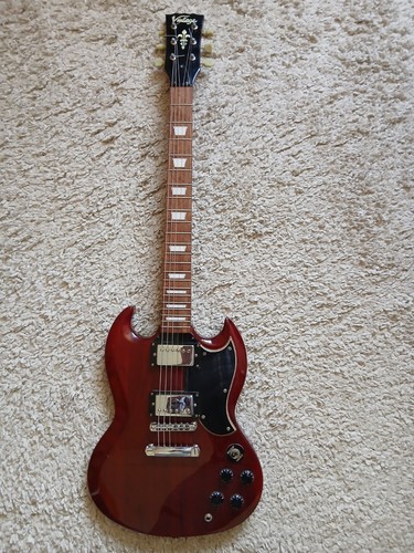Vintage electric guitar - guitar, in