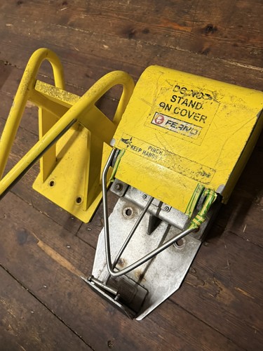 Ferno stretcher lock and load - ferno,