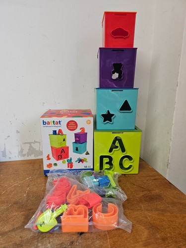 Sorting stacking boxes lock - stacking,
