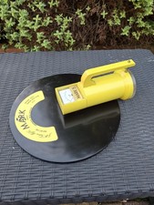 Vintage Underwater Metal