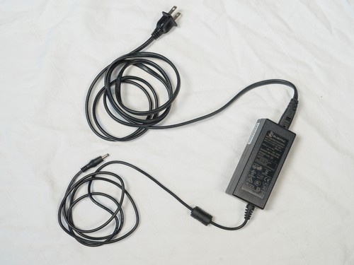 Power supply for - for, subpac