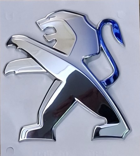 Genuine front lion badge - front,