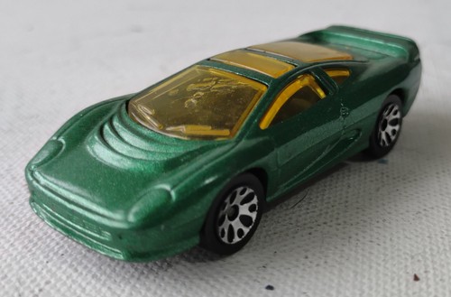 2002 matchbox series mb21 - 1-75,