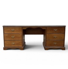 Vintage Stag Madrigal Dressing