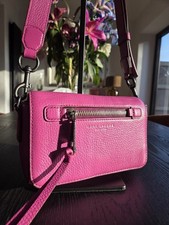 Marc Jacobs Recruit leather cross body bag Magenta Colour